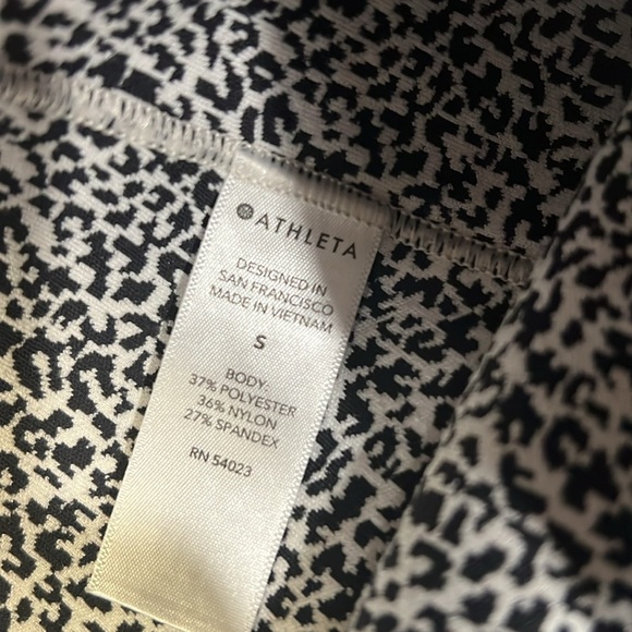 Athleta - Salitation, Textured Leggings, small - Picture 4 of 7